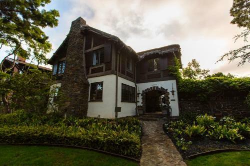 The Fischer House