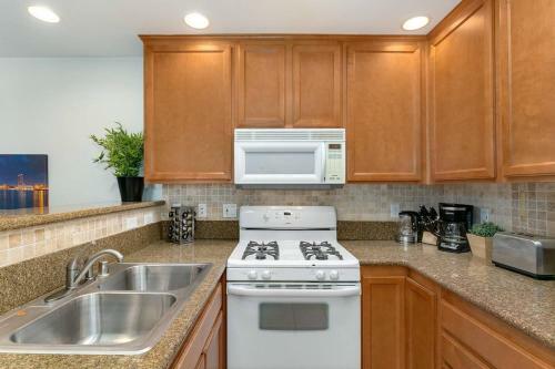 Apartamento Pacific Beach Haven Three-bedroom