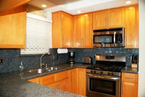 Awesomesauce Beach House 2