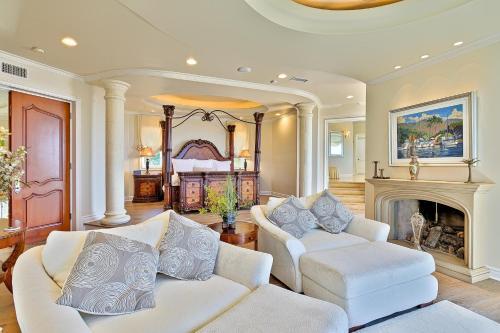 Sunset Villa II