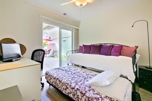 #1945 - Sweet Spot I Three-bedroom Holiday Home