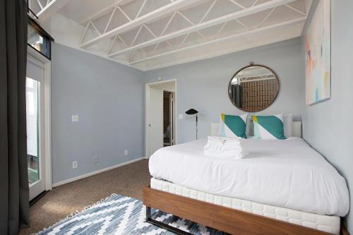 Three-bedroom, Ocean Townhouse