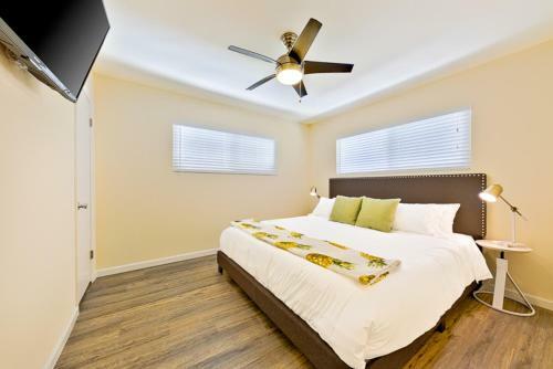 #551- Windansea Getaway Four-bedroom Holiday Home