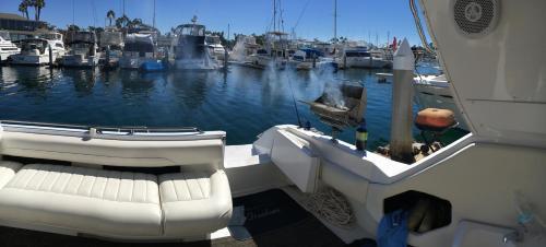 2 Bedroom Condo On The Water