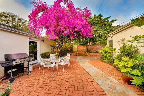 #5930 - Birdrock Beauty Three-bedroom Holiday Home