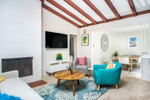 Three-bedroom In Point Loma