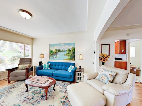 Little Italy Bungalow