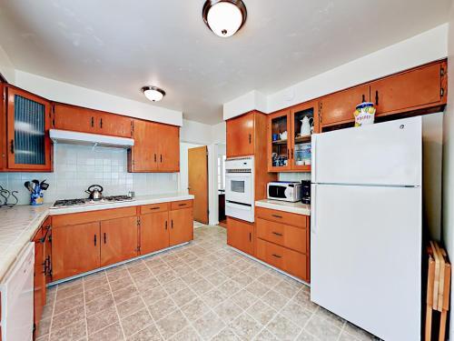 Little Italy Bungalow