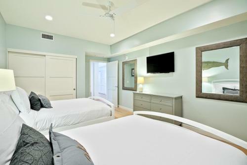 #6767 - Serenity By The Seashore Three-bedroom Apartment