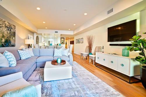 #6767 - Serenity By The Seashore Three-bedroom Apartment