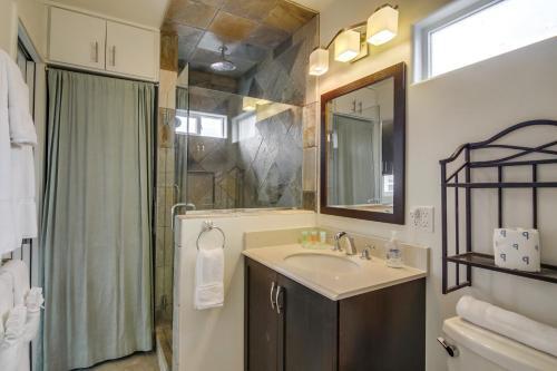 Manhattan Shores 1b Home
