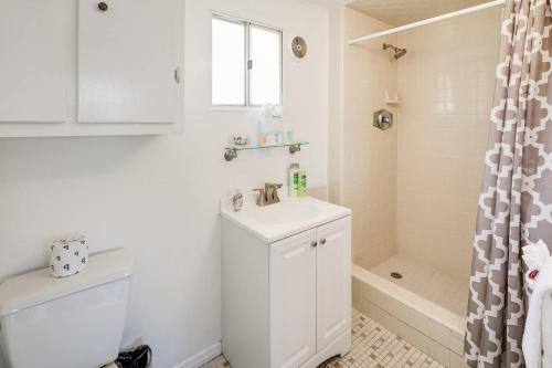 Apartamento Coastal Condos - 3 Units