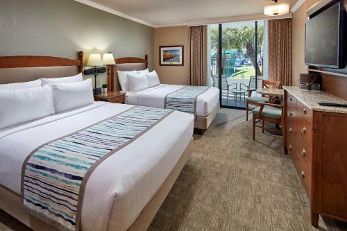 Hotel Glorietta Bay Inn