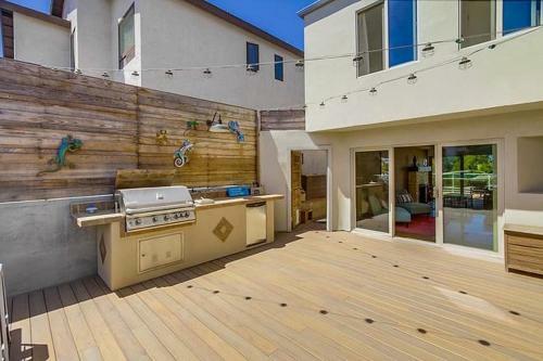 #4505 - Gorgeous Getaway Four-bedroom Holiday Home