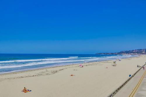 Ocean Front Walk Apartment #45091 Apts