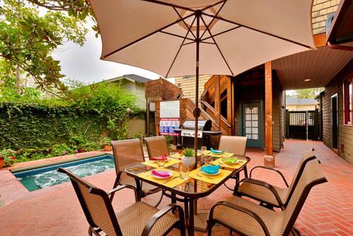 Heritage Compound Seven-bedroom Holiday Home