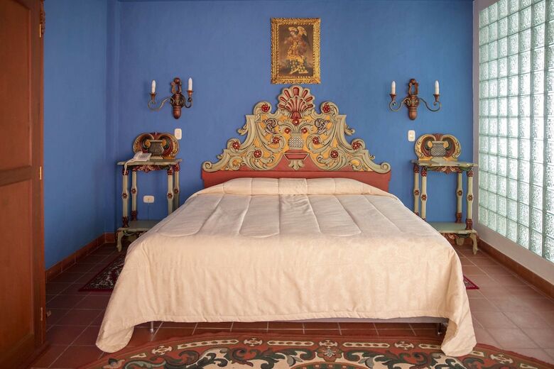 Hotel Monasterio