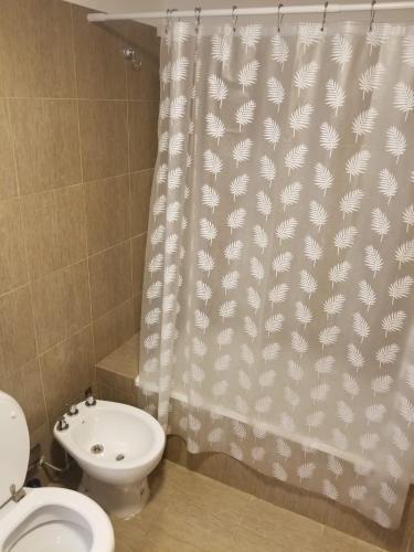 Apartamento Apto - Practico Y Bien Ubicado!
