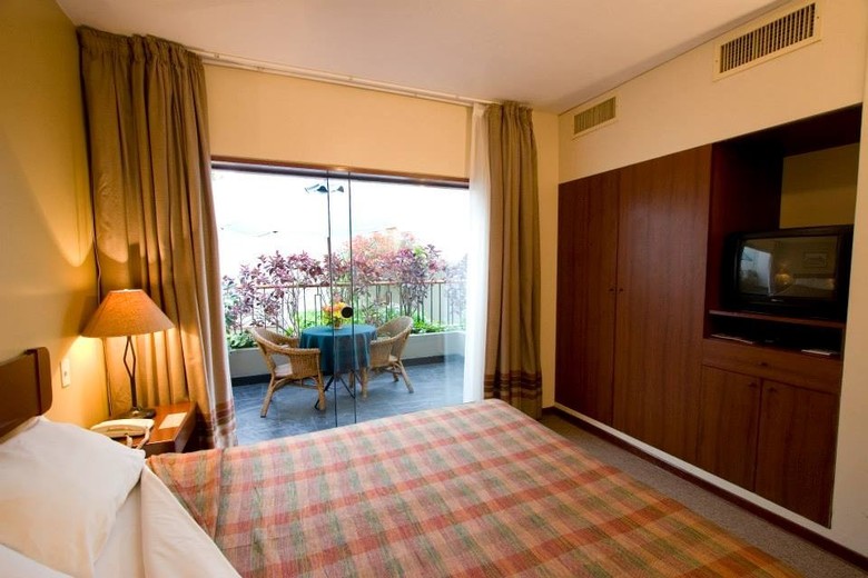 Aparthotel La Paz