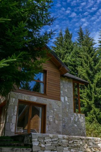 Lodge Caba�as Villa Sequoia