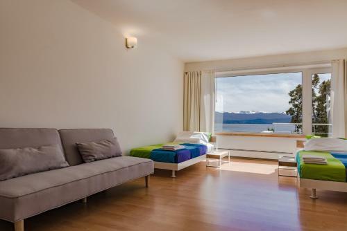 Lago Apartments