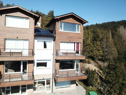 Homes & Apartments Bariloche