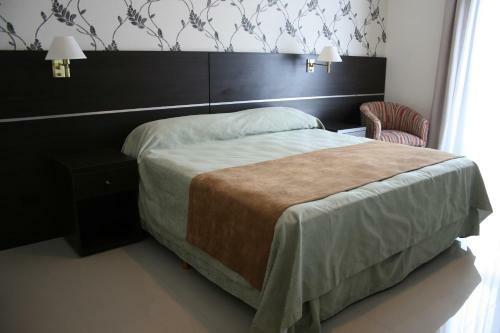 Hotel El Aguila Del Tuy�