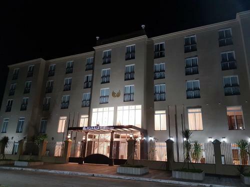 Hotel El Aguila Del Tuy�
