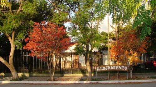Hostal Alojamiento El Roble