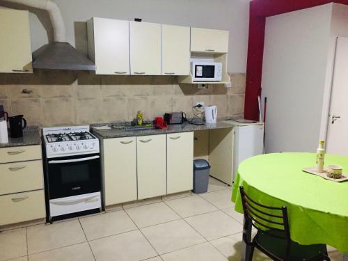 Apartamento Excelente Duplex En Consorcio Privado C/ Cochera