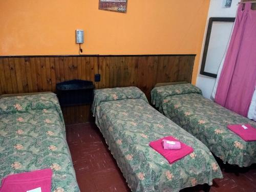 Hotel Megar�