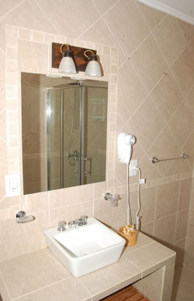 Caba�as Brisas Del Jaguel