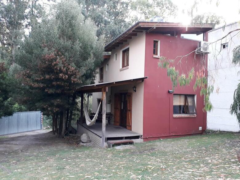 Lodge Caba�as "lola Mora"