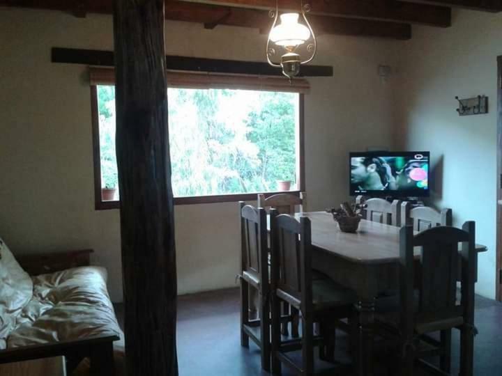 Lodge Caba�as "lola Mora"