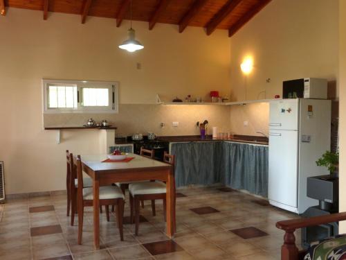 Lodge El Pinar - Hospedaje Serrano