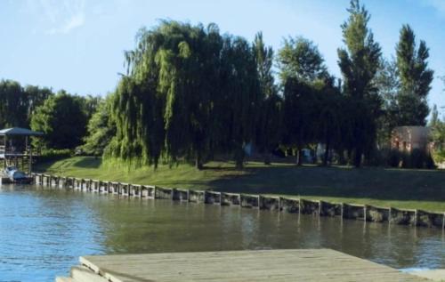 Frente Al Rio Loft