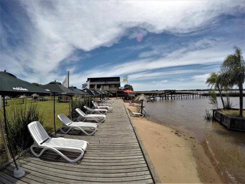 Lodge Bajos Del Paran�