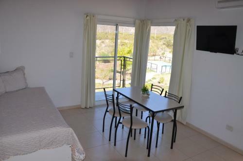 Lodge Caba�as La Emilia Apart