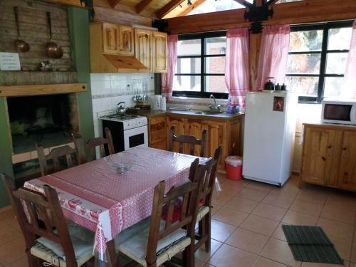 Lodge Caba�as Balcon Del Atuel