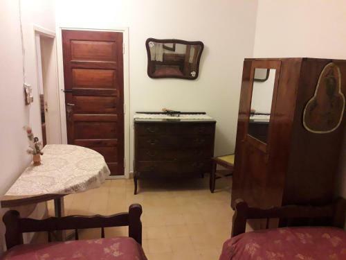 Alquilo Casa En Valle Hermoso- Cba