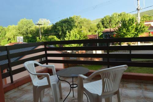 Lodge Caba�as C&c