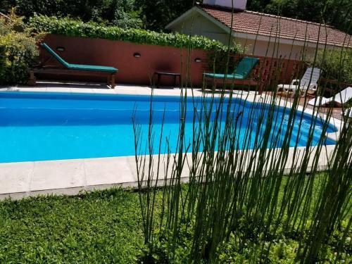 Lodge Caba�as C&c