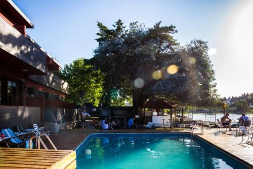 El Ciervo De Oro Hostel