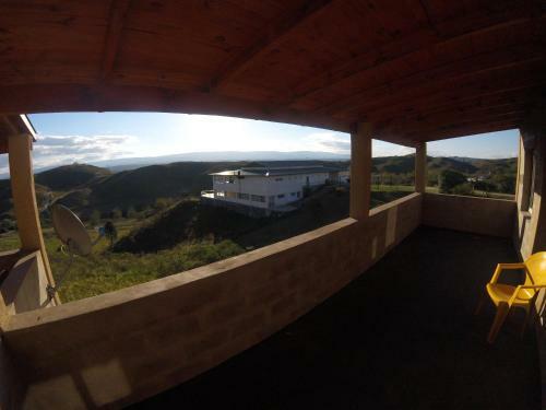 Lodge Complejo Uecara Caba�as & Hostel