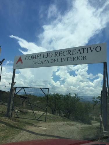 Lodge Complejo Uecara Caba�as & Hostel