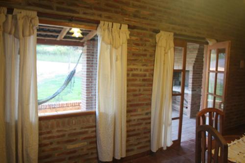 Caba�as Del Dique Frente Al Lago