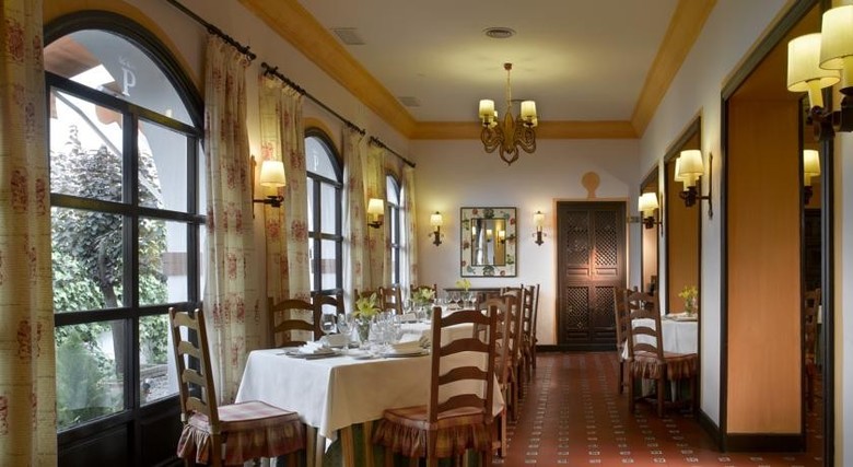Hotel Parador De �beda