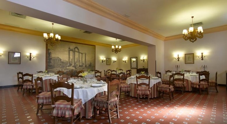 Hotel Parador De �beda