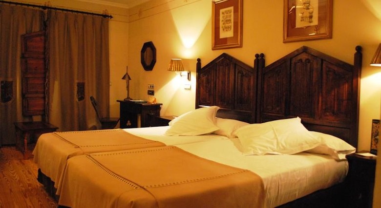 Hotel Parador De Olite