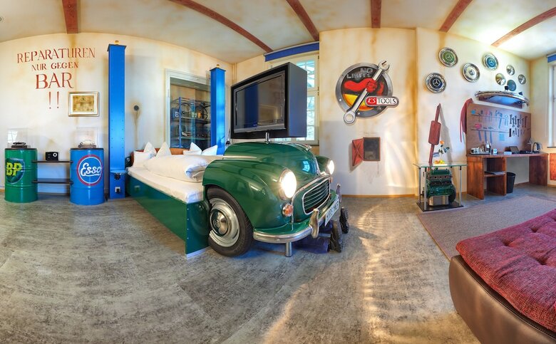 V8 Hotel Classic Motorworld Region Stuttgart